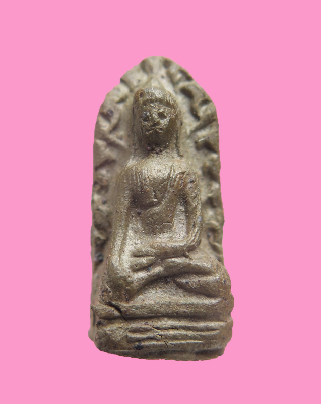 พระรอด วัดมหาวัน ปี 18