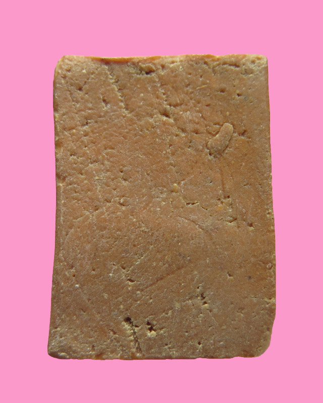 สมเด็จ เนื้อผงน้ำมัน พิมพ์ขาโต๊ะ