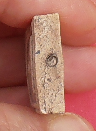 พระสมเด็จหลวงปู่นาค วัดระฆัง พิมพ์เทวดา 3 ชั้น อกร่อง ฝังตะกรุด