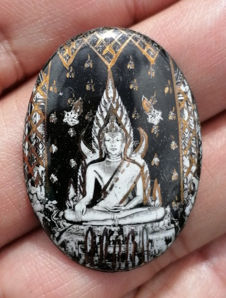 ล็อกเก็ตหลวงพ่อพระพุทธชินราช ปี 2515 พิธีจักรพรรดิ์มหาพุทธาภิเษก 2515 จ.พิษณุโลก​ เคาะเดียว