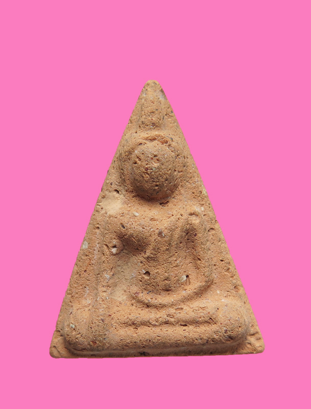 นางพญาแกะจากเนื้อกระเบื้องหลังคา องค์พระปฐมเจดีย์