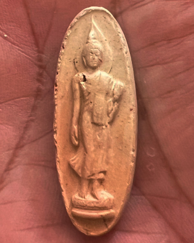 2.พระ 25 พุทธศตวรรษ เนื้อดินแร่ สีทูโทน