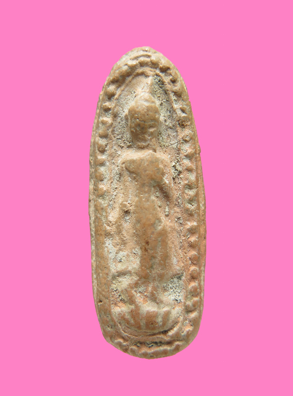 พระลีลาข้างเม็ด(นิยม) สวย รุ่น 100 ปีเกิดหลวงพ่อปาน จัดสร้างและปลุกเสกโดย หลวงพ่อฤาษีลิงดำ