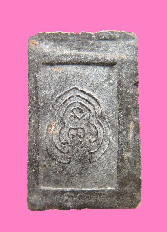 หลวงพ่อเศียรศักดิ์สิทธิ์ เนื้อผงนํ้ามัน วัดวังก์พง จ.ประจวบคีรีขันธ์