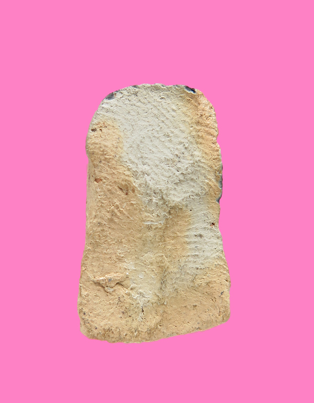 นางกวักเนื้อดิน หลวงพ่อชื้น วัดกลางคูเวียง