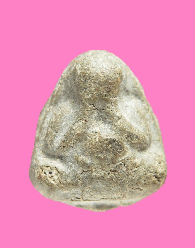 ปิดตา เนื้อผง หลังจาร อุ หางยาวๆ