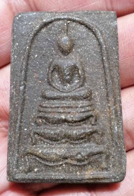 พระสมเด็จเนื้อผงน้ำมัน​ พระอาจารย์ชาญ วัดเขากะโหลก อ.โคกสำโรง จ.ลพบุรี​ เคาะเดียว