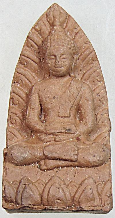 ๒๐ พระรอด วัดพระพุทธบาทสี่รอย เชียงใหม่