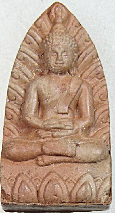 ๒๐ พระรอด วัดพระพุทธบาทสี่รอย เชียงใหม่  ๒