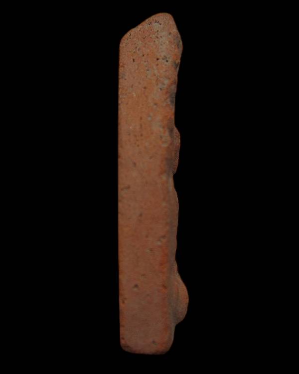 ขุนแผนปลัดทวี วัดบ้านกร่าง จ.สุพรรณบรี พิมพ์ทรงพลเล็ก เนื้อดินเผา ปี ๒๔๙๐ หลวงพ่อมุ่ย อ.นำ ปลุกเสก