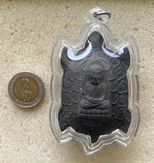 พญาเต่าเรือน (ตัวใหญ่) หลังหลวงปู่ทวด.... ครูบาแค๊ก วัดบ้านไร่โคกสูง (ผสมเกศา) สวยเดิม หายากครับ