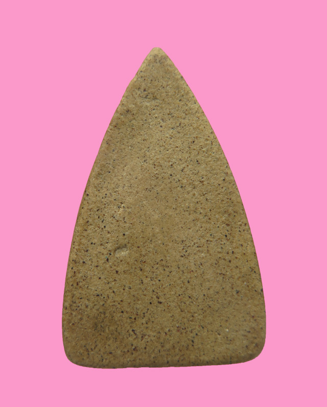 พระผงเขี้ยวแก้วพิมพ์นางของ ลพ.ก๋วน วัดตะเคียนทอง จ.ระยอง 