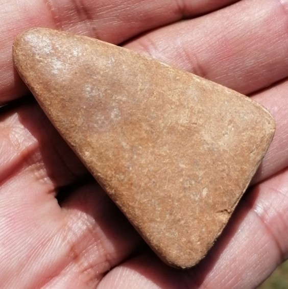 พระกันผี​ พิมพ์ใหญ่​ เนื้อดิน หลวงพ่อกวย​ ชุตินธโร​ วัดโฆษิตาราม​ ยุคต้น​ เคาะเดียว   