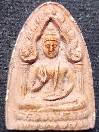 วัดเนินตามาก จ.ชลบุรี พระผงพิมพ์สรงน้ำ(ประทานพร) หลวงปู่ม่น