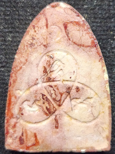 วัดเนินตามาก จ.ชลบุรี พระผงพิมพ์สรงน้ำ(ประทานพร) หลวงปู่ม่น