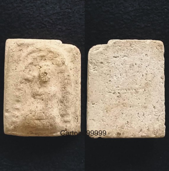 แม่นางกวักมหาเสน่ห์ หลวงพ่อสงวน วัดไผ่พันมือ จ.สุพรรณบุรีครับ เนื้อผงพุทธคุณครับ