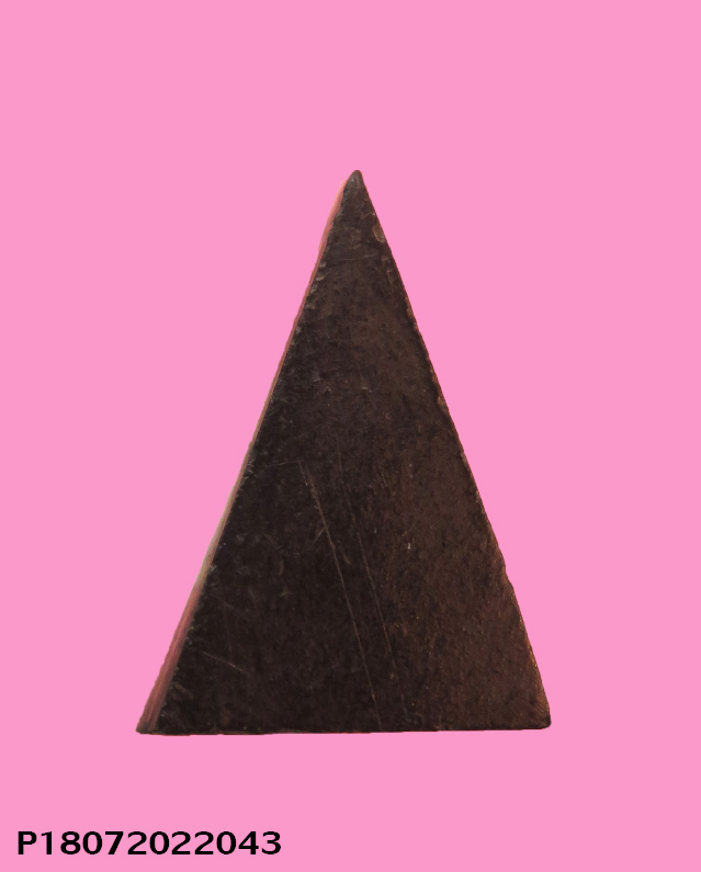 นางพญาเนื้อผงใบลาน