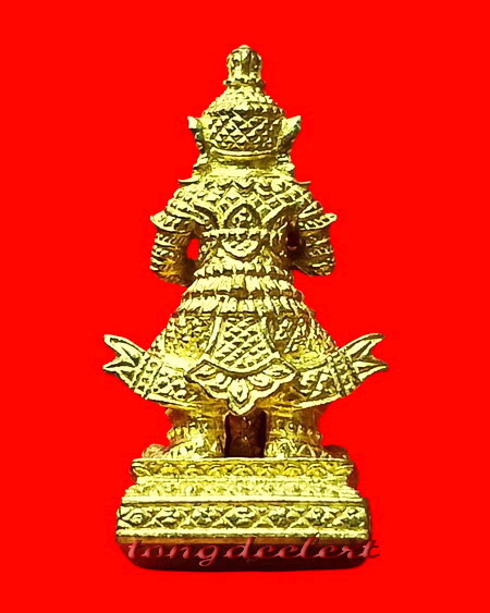 รูปหล่อท้าวเวสสุวรรณ พระอาจารย์อิฏฐ์ วัดจุฬามณี จ.สุมทรสงคราม สวยมากค่ะ