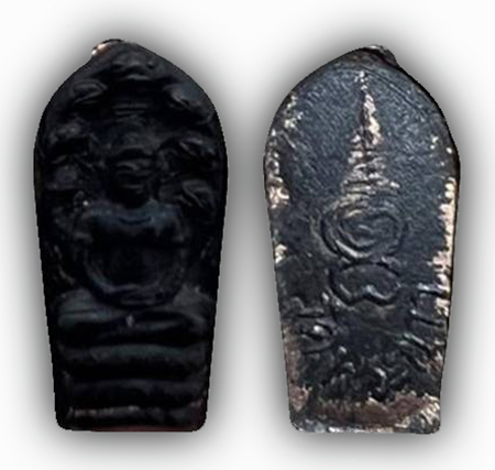 ปรกใบมะขาม รุ่นแรก เนื้อนวะ หลวงปู่ทิม วัดพพระขาว อยุธยา ปี 2537