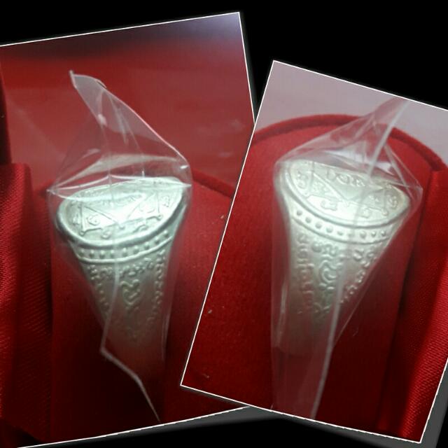 แหวนหัวยันต์ หลวงพ่อเฉลิม วัดพระญาติการาม อยุธยา รุ่น2 ปี35 เนื้อเงิน