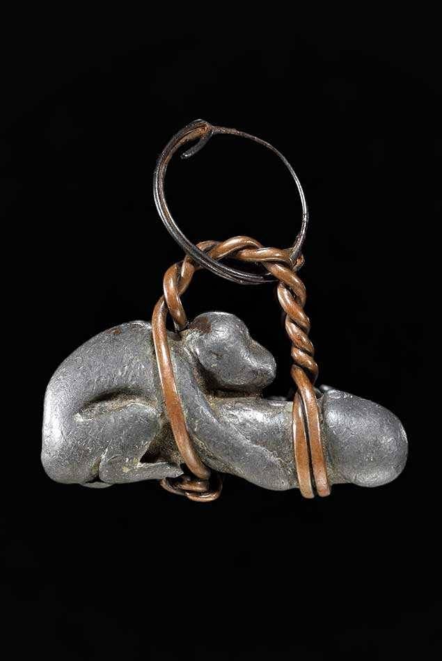 ลิงขี่ปลัดขิก เนื้อตะกั่วเลี่ยมเดิม