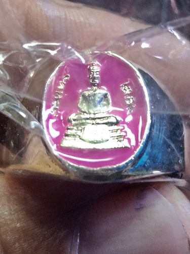 วัดโสธรวรารามวรวิหาร จังหวัดฉะเชิงเทรา แหวนลงยา หลวงพ่อโสธร