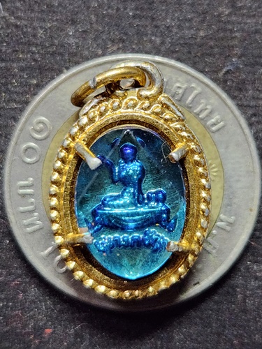 วัดโสธรวรารามวรวิหาร จังหวัดฉะเชิงเทรา ล็อกเก็ตหลวงพ่อโสธร หลัง นางกวัก