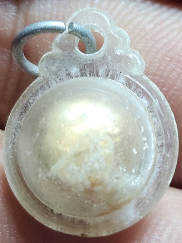 วัดโสธรวรารามวรวิหาร จังหวัดฉะเชิงเทรา ลูกอมทอง หลวงพ่อโสธร