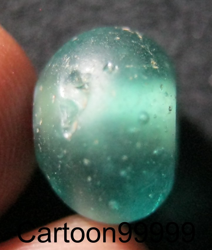 ลูกปัดทวาราวดี แก้วเขียว อู่ทอง สุพรรณบุรีครับผม เดิมๆ หายากๆ ครับผม