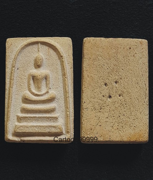 สมเด็จพุทธคุณ หลังจุด ครับ