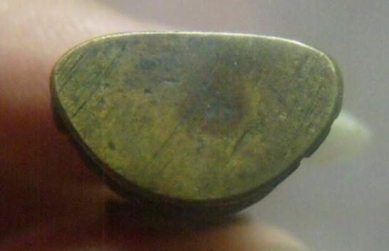 **เบาๆ**พระชัยวัฒน์ เนื้อโลหะผสม เก่าๆ ไม่ทราบที่**สวยๆ เชิญชมครับ