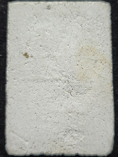 วัดระฆังฯ ( คณะ ๗) กรุงเทพฯ พระสมเด็จ หลวงปู่หิน  พิมพ์เศียรกลม อกครุฑ ปี 2500