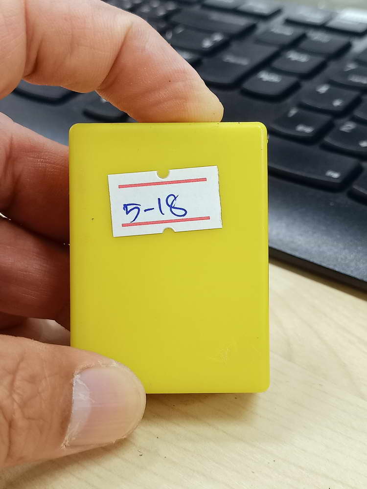 5-18 พระผงท้าวเวสสุวรรณ รุ่นแรก ปลดหนี้ชนะจน รวยพันล้าน วัดอัมพวัน มุกดาหาร 2565 กล่องเดิม