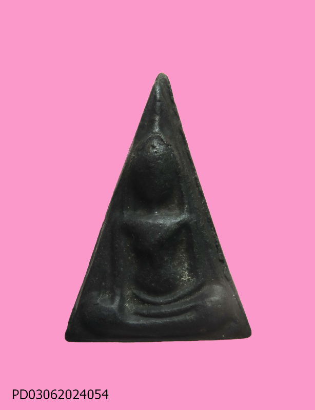 นางพญา หลวงพ่อเทียม วัดกษัตราธิราช