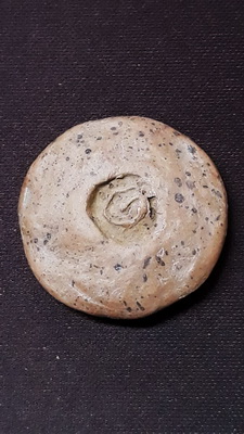 พระปิดตาสี่ทิศ กรุวัดคู้ยาง กำแพงเพชร สภาพสวยเดิม เนื้อจัด ราดำเต็ม ยันต์หลังชัด สวยเดิมน่าเก็บสะสม