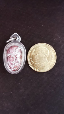 เสน่หาหน้าพระกาฬ (ปัดเงิน) พกพาไว้เป็นเสน่ห์เมตตามหานิยม สวยเดิมพร้อมเลี่ยมห้อยครับ