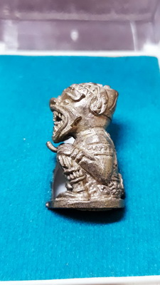 นุมานชนะภัย เนื้อนวะโลหะแก่เงิน วัดเตาเหล็ก สวยเดิมพร้อมกล่องวัดครับ