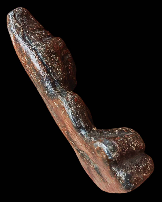 พระท่ากระดานเนื้อตะกั่วสนิมแดง สูง 4 ซ.ม. พระบ้านเก่าเก็บหลายสิบปี ไม่ทราบที่