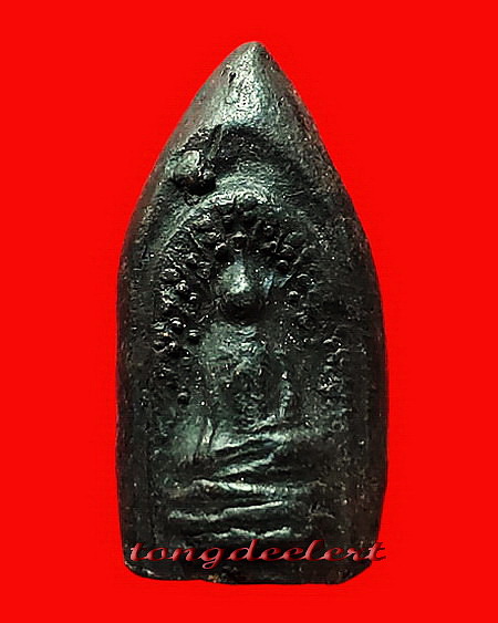 พระกริ่งคลองตะเคียน หลวงพ่อนารถ วัดศรีโลหะราษฎร์บำรุง จ.กาญจนบุรี สวยมากค่ะ