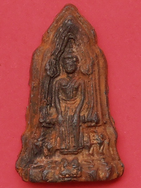 พระโคนสมอ เนื้อชิน