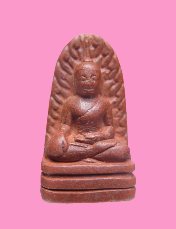 พระรอด (กริ่ง) เนื้อแดง หลวงพ่อฤาษีลิงดำ วัดท่าซุง ปี 25