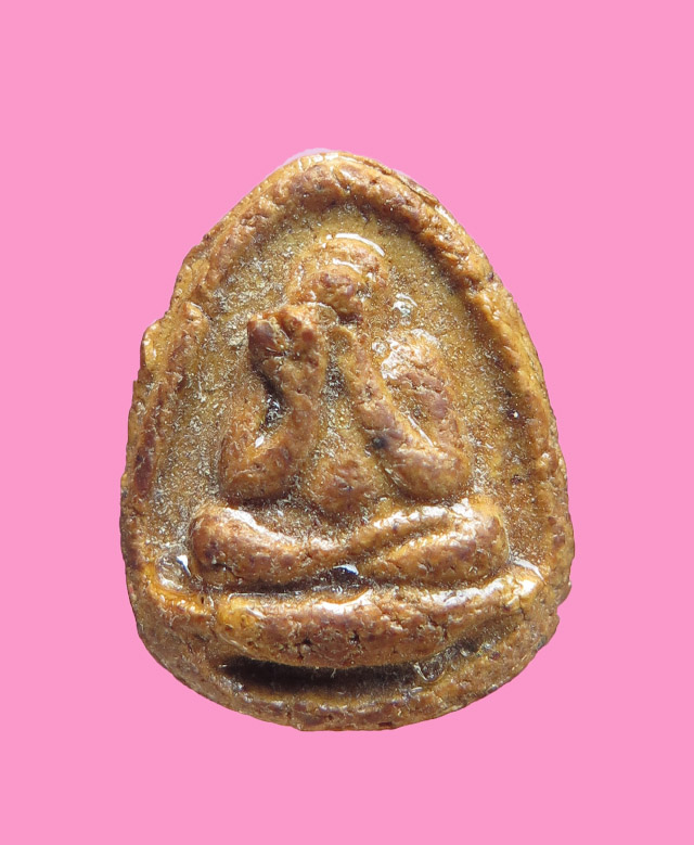 พระปิดตา พิมพ์เม็ดบัว 