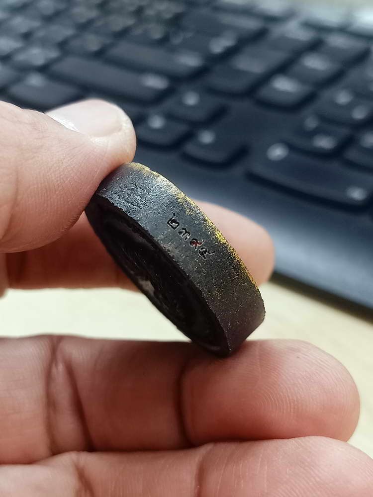 5-36 พระผงหน้าใหญ่ พญาไก่พันล้าน หลวงพ่อพัฒน์ วัดห้วยด้วน นครสวรรค์ 2564 กล่องเดิม