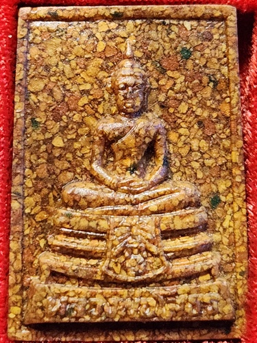 วัดโสธรวรารามวรวิหาร ฉะชิงเทรา  พระผงกระเบื้องหลังคาโบสถ์ หลวงพ่อโสธร 2537 พิมพ์ใหญ่