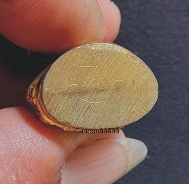 พระกริ่งชินบัญชร หลวงปู่ทิม วัดพระขาว จ.อยุธยาครับ ปี ๔๘ กล่องเดิมๆ ครับ