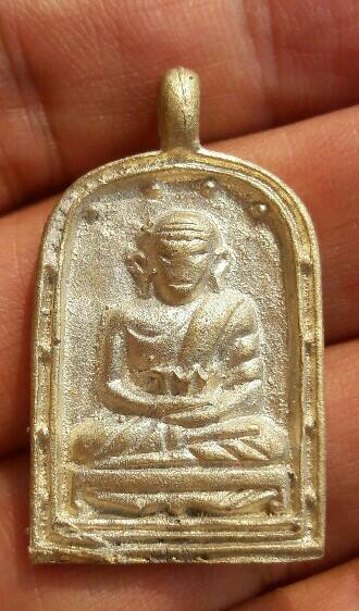 จอบ 4 หลวงพ่อไปล่ ฉนฺทสโร วัดกำแพง ผิวสวยคลาสสิค คราบเบ้าเดิมๆ เคาะเดียว  