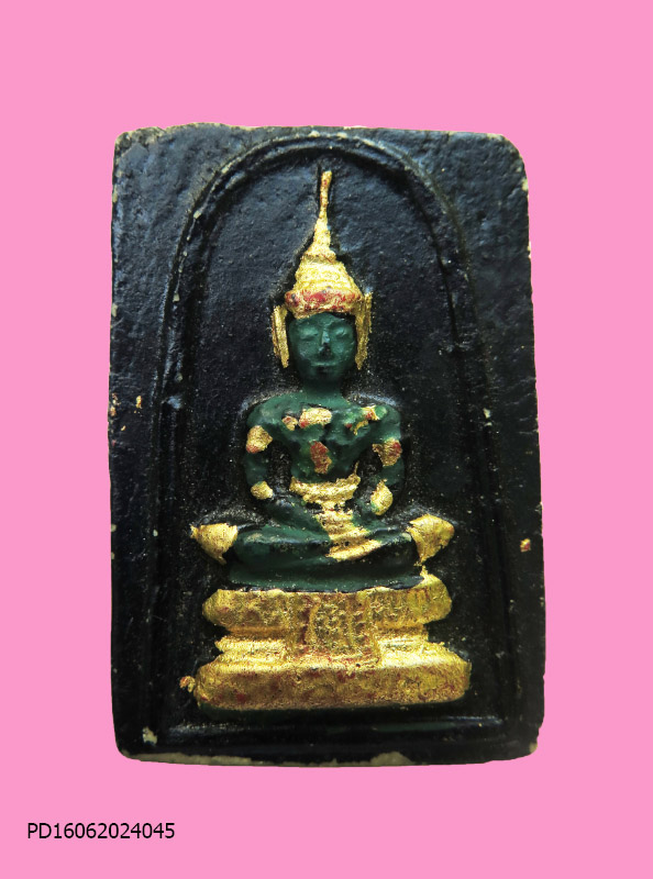 พระเนื้อผงพิมพ์พระแก้วมรกต พิมพ์ใหญ่ หลังยันต์น้ำเต้า ท่านเจ้าคุณนรฯ วัดเทพศิรินทร์ฯ ออกวัดศีลขันนธ์