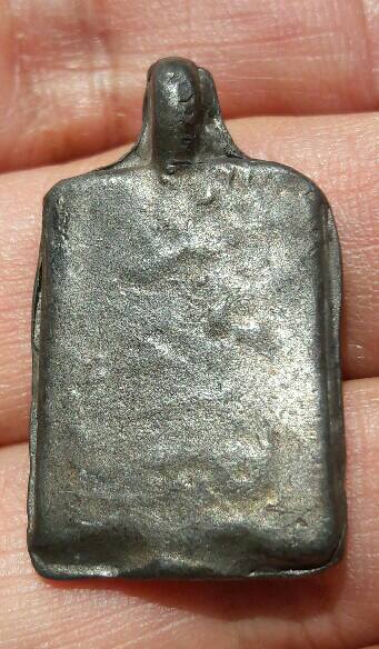 พระเนื้อชินไม่ทราบที่ เคาะเดียว