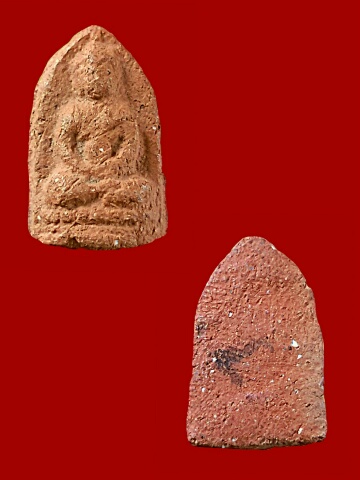 พระชัยวัฒน์ เจ้าคุณศรีสนธิ์  เนื้อดิน ผสมผงพุทธคุณปี2485 วัดสุทัศน์ กทม