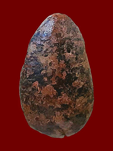 พระเม็ดน้อยหน่าเนื้อดิน กรุโป่งมะขาม สุโขทัย